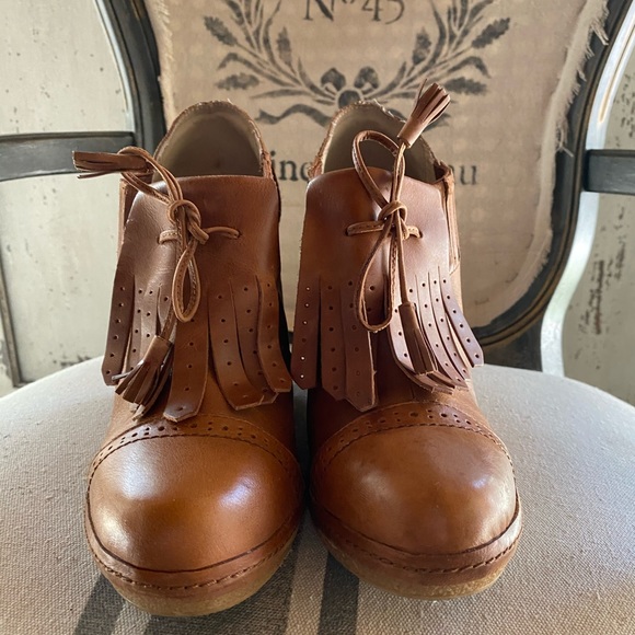 Lovely People Leather Oxford Platform Wedge - Picture 2 of 7